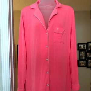 Victoria secret sleep shirt.  Size medium in excellent condition